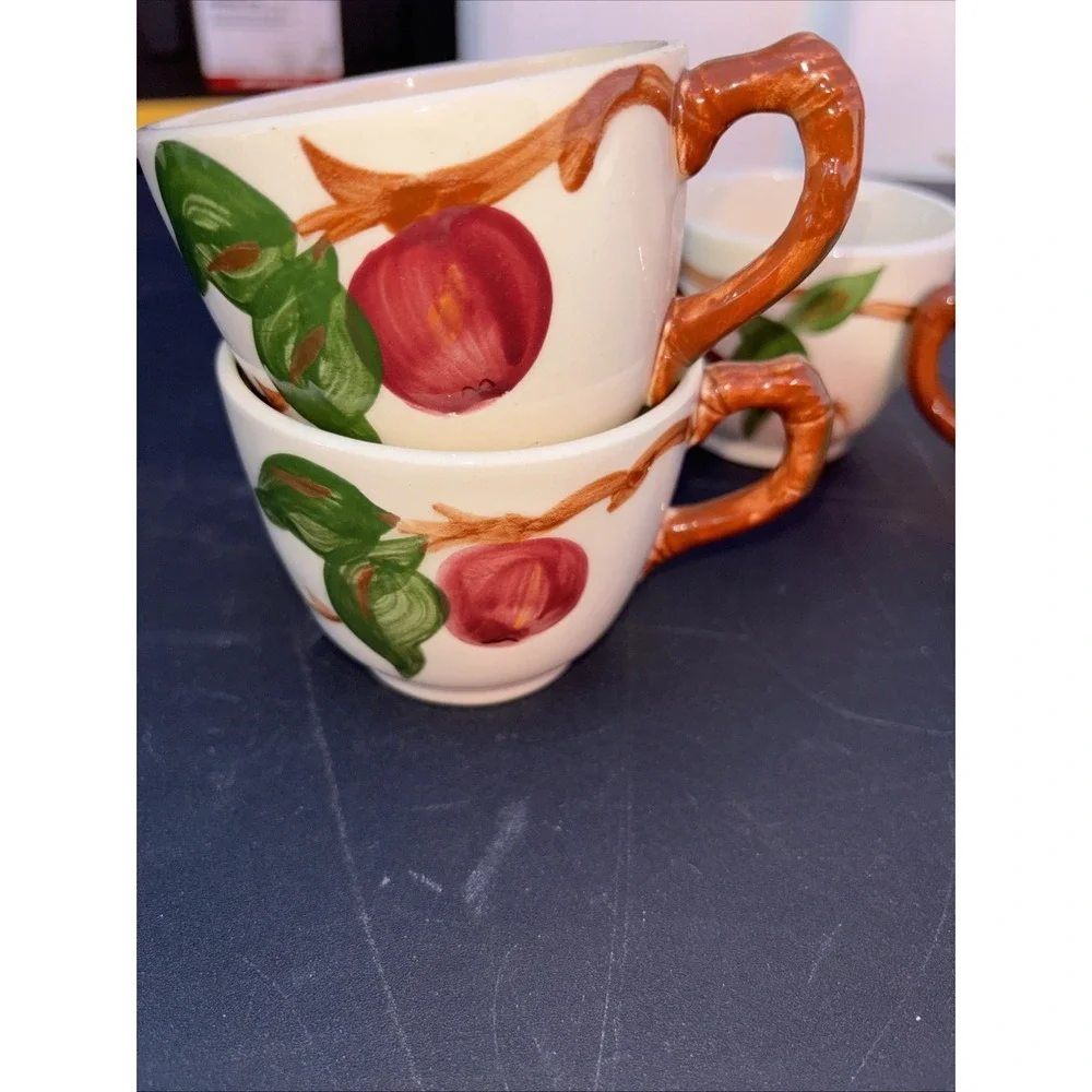 (4) Vintage Franciscan Apple Tea Cups USA 2.75